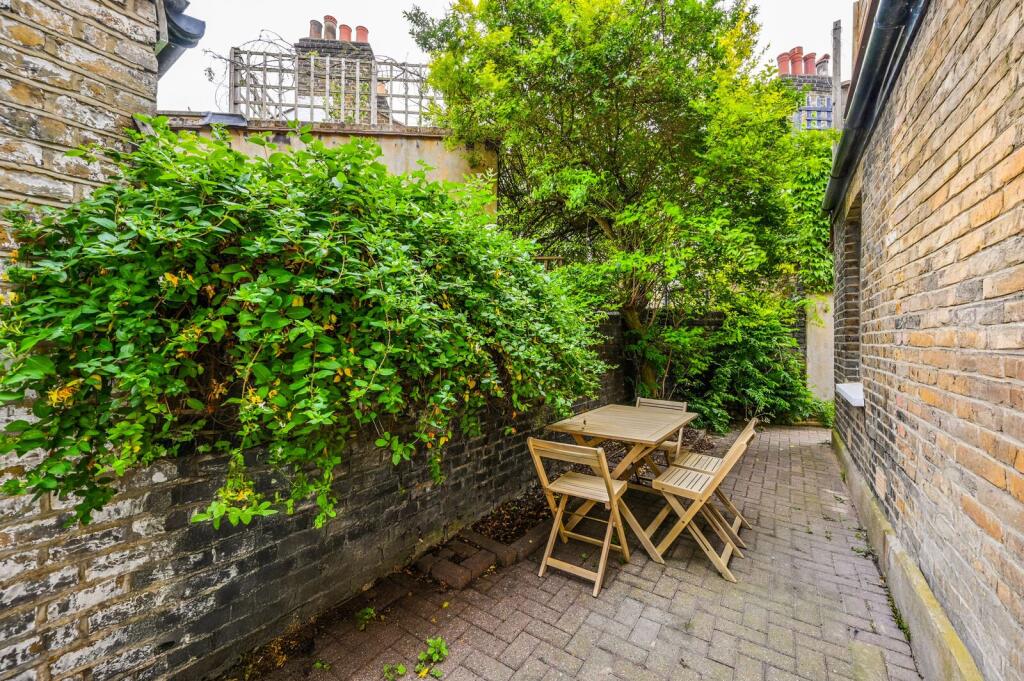 Property photo 9