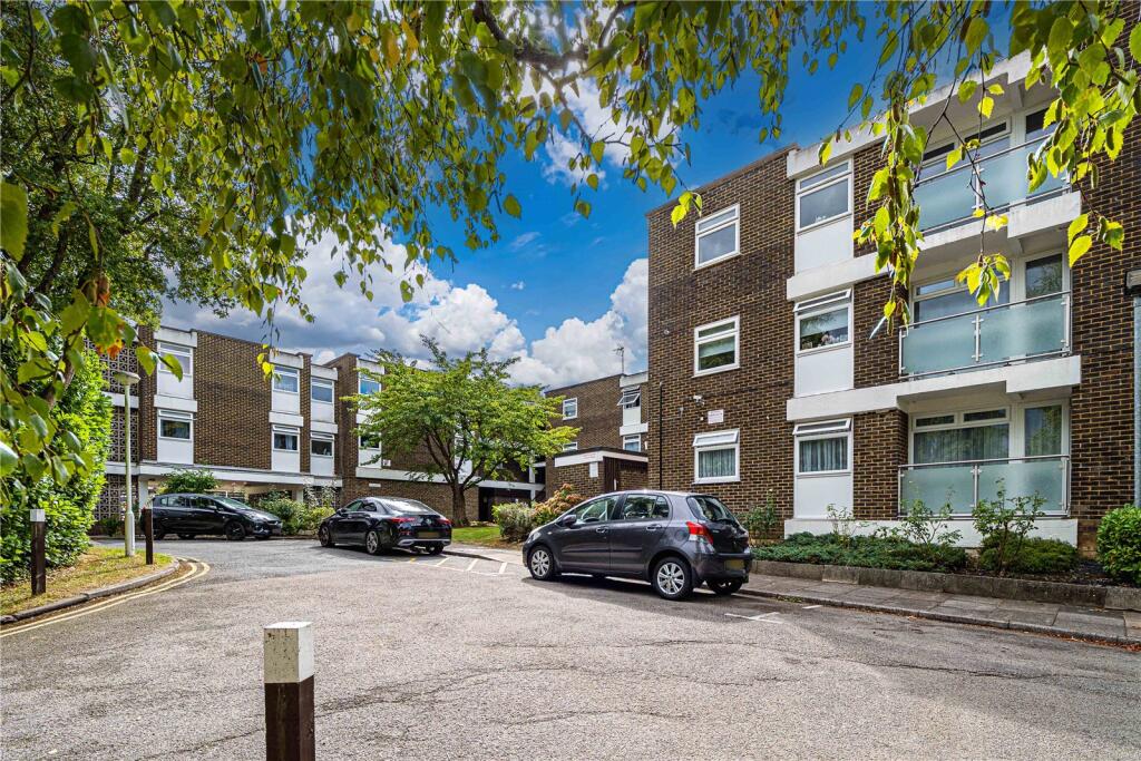 Main image of property: The Reddings, Red Road, Borehamwood, Hertfordshire, WD6