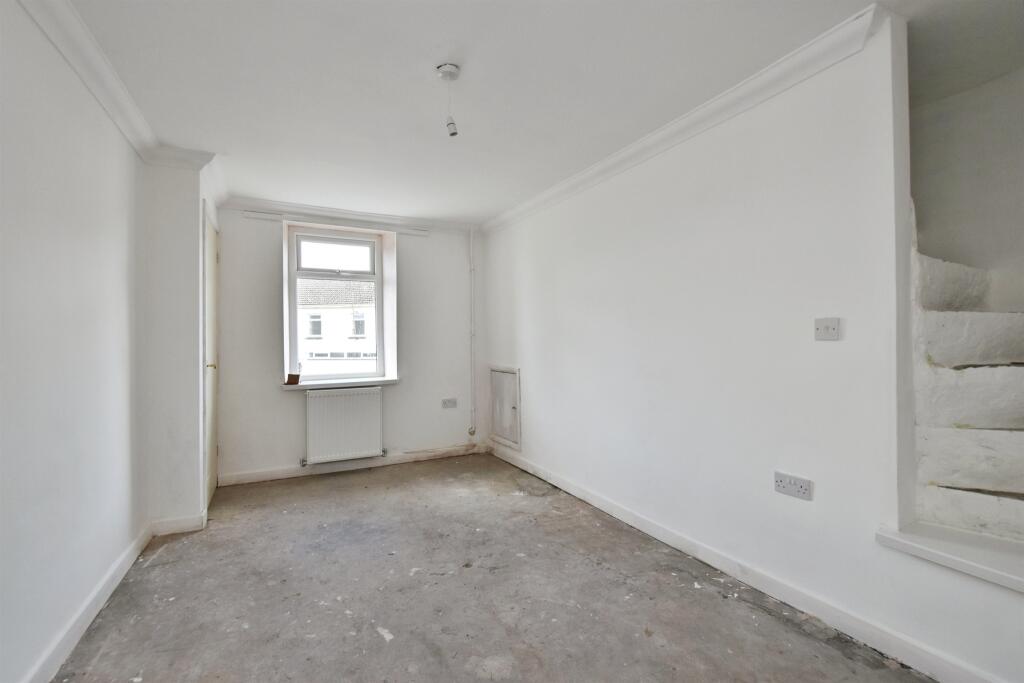 House in Cardiff - View 3
