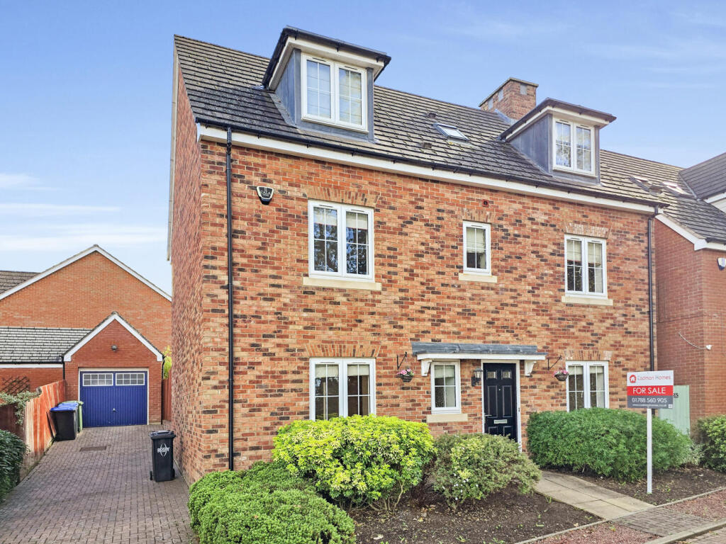 5-bed detached on Swift Avenue, Rugby, Warwickshire, £499,950