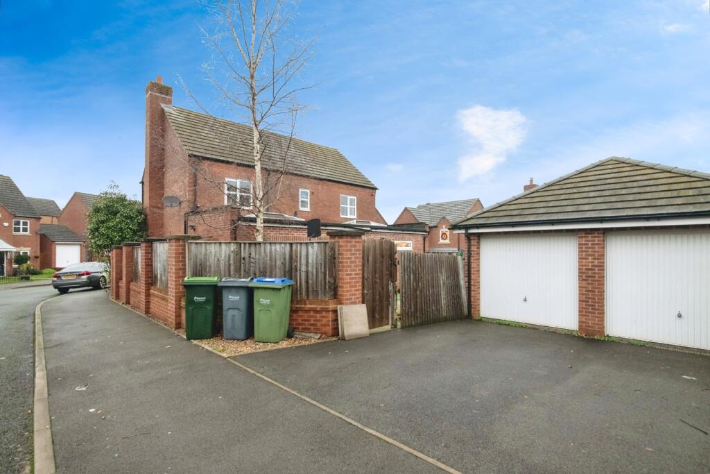 Bhullar Way, OLDBURY, West Midlands, B69 image 3