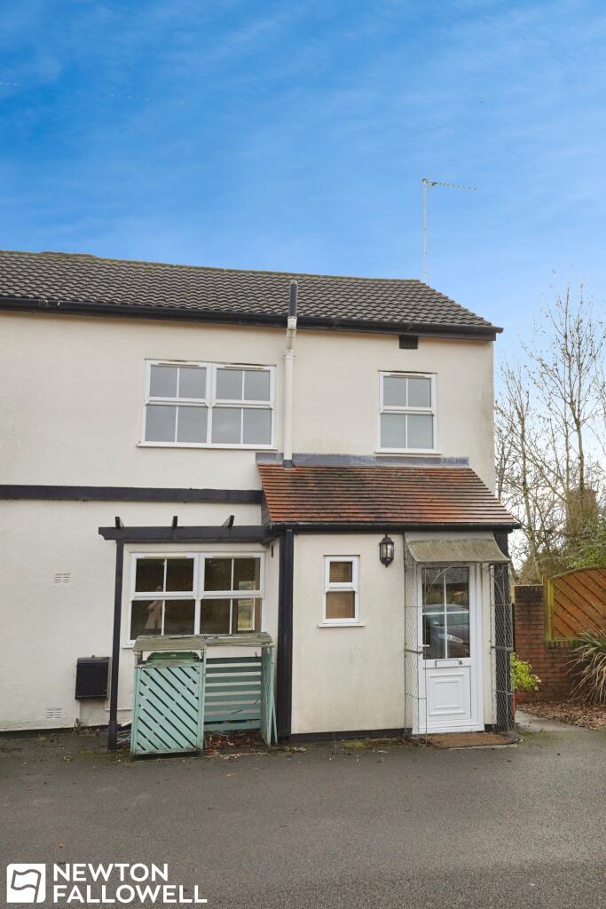 Main image of property: Hannams Cottages, Retford, DN22