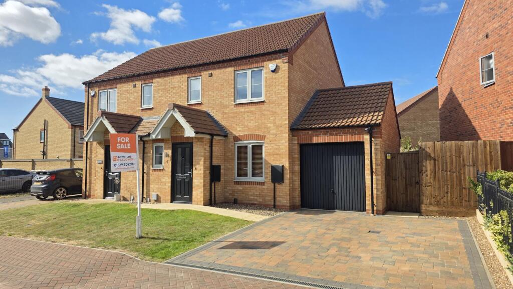 Main image of property: Oakwood Close, Quarrington, Sleaford, NG34