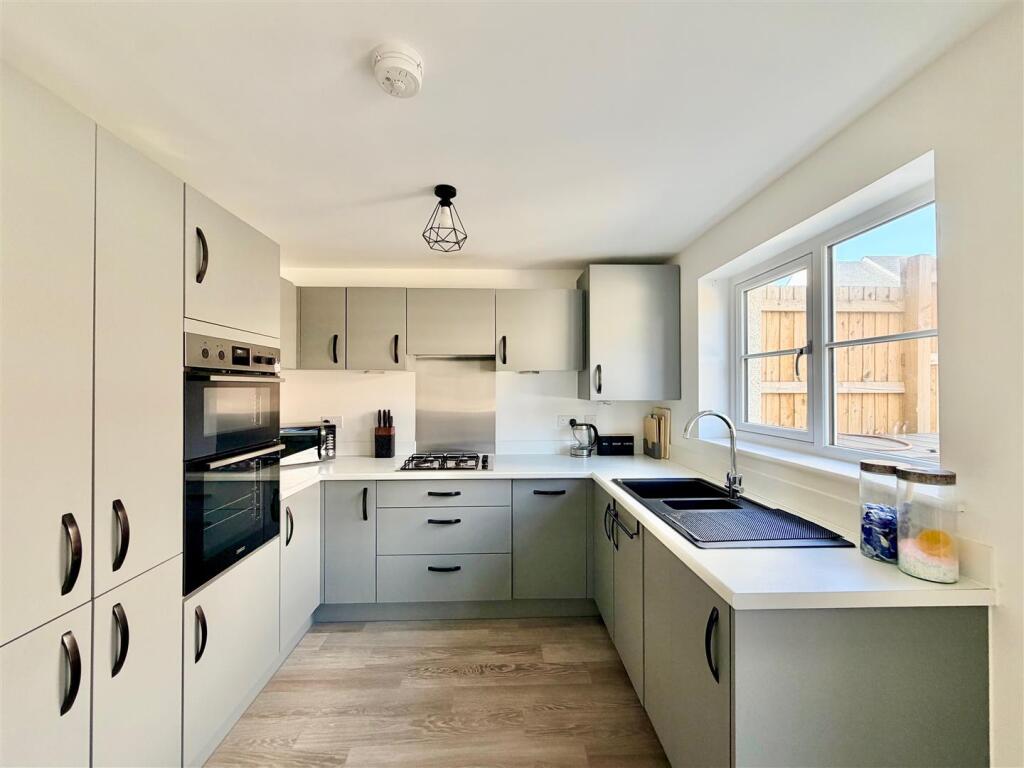 House in South Hams, Wollaton, Brixton - View 5