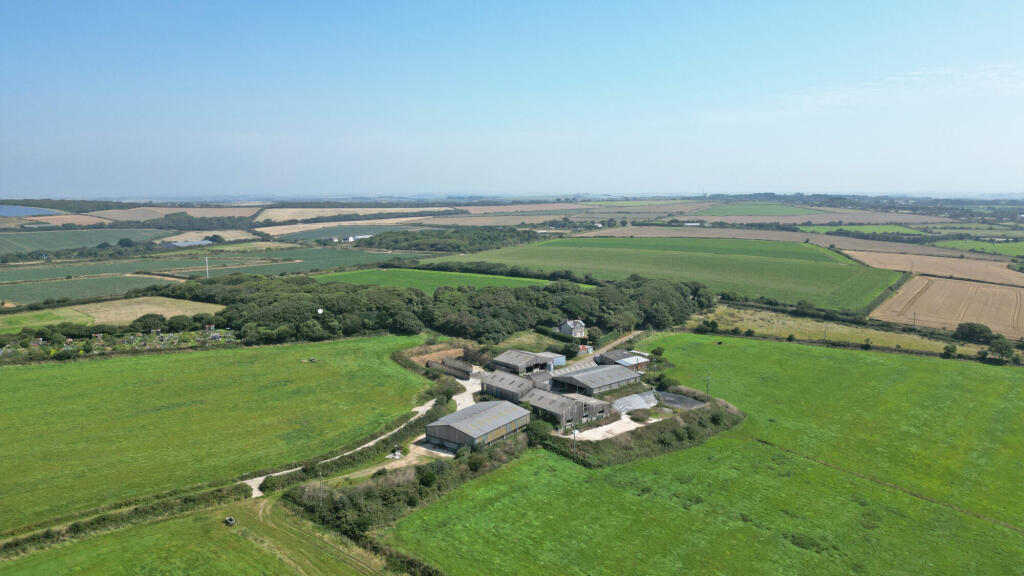 Main image of property: Mount Hawke