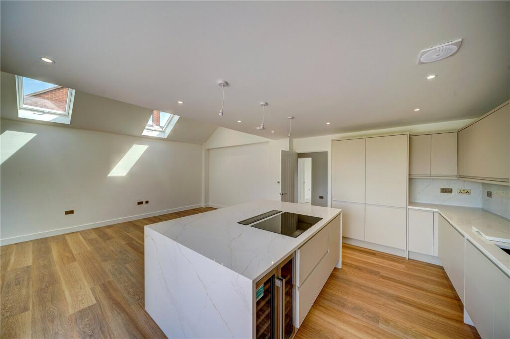 Picken End, Hanley Swan, Worcester, Worcestershire, WR8 photo 4