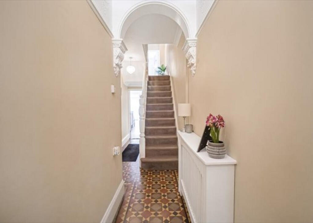 House in Risca, Pontymister - View 3