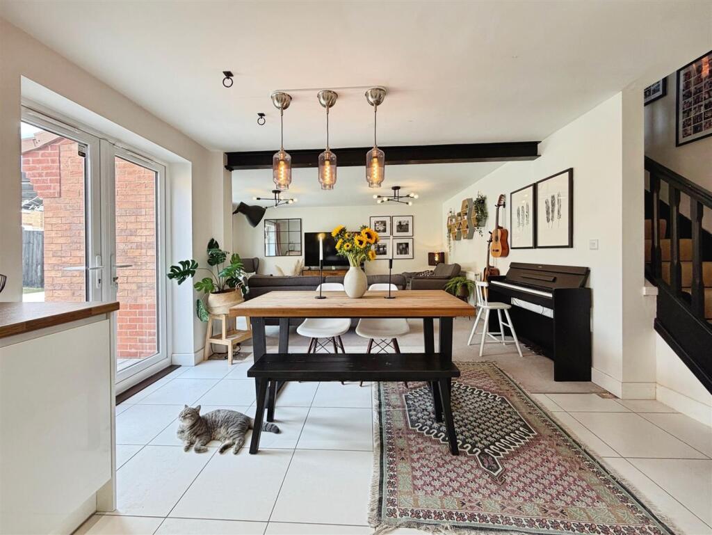 House in Warwick, Bishop's Tachbrook - View 5
