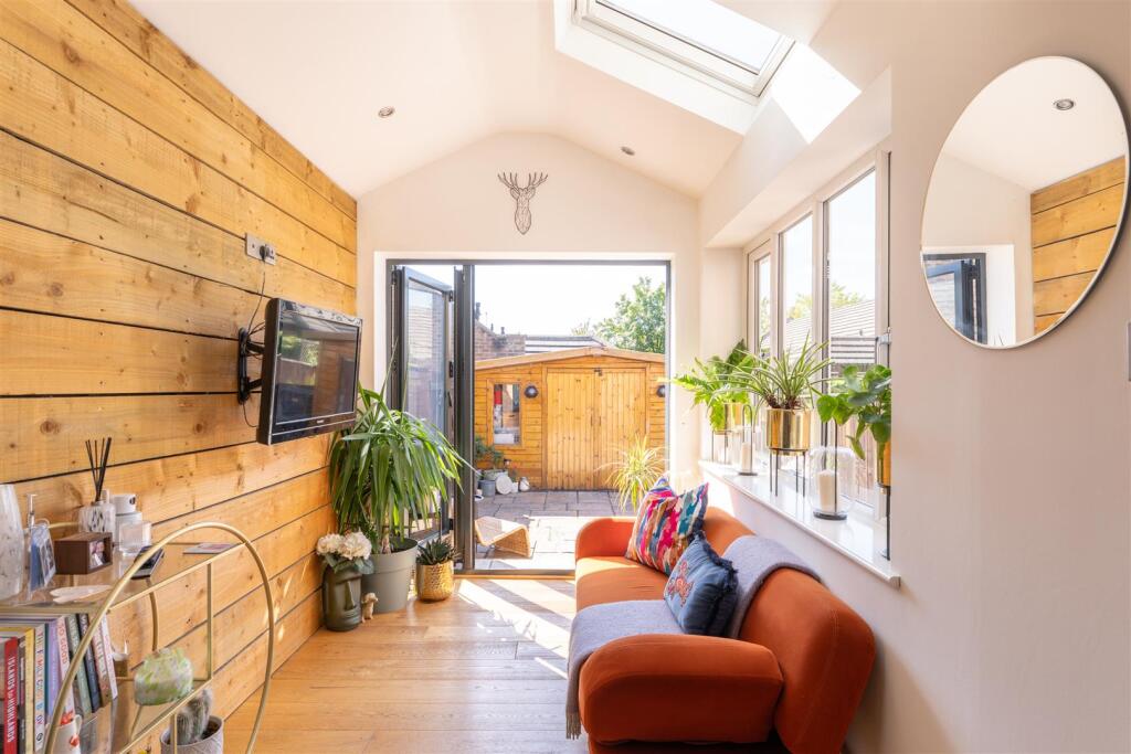 House in North Tyneside, Chirton - View 5