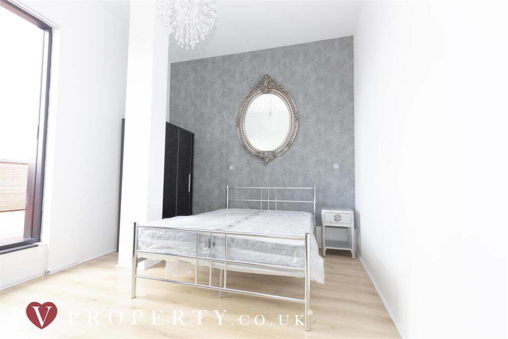 Apartment in Birmingham - View 5