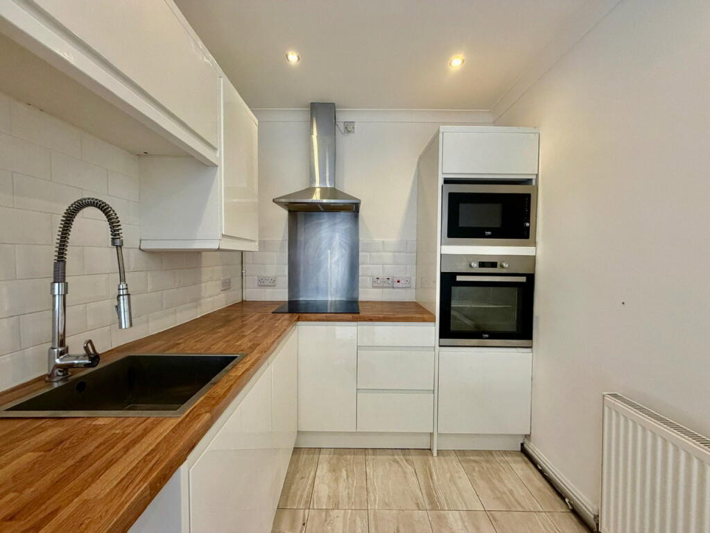 House in Newport, Ebbw Vale North - View 3
