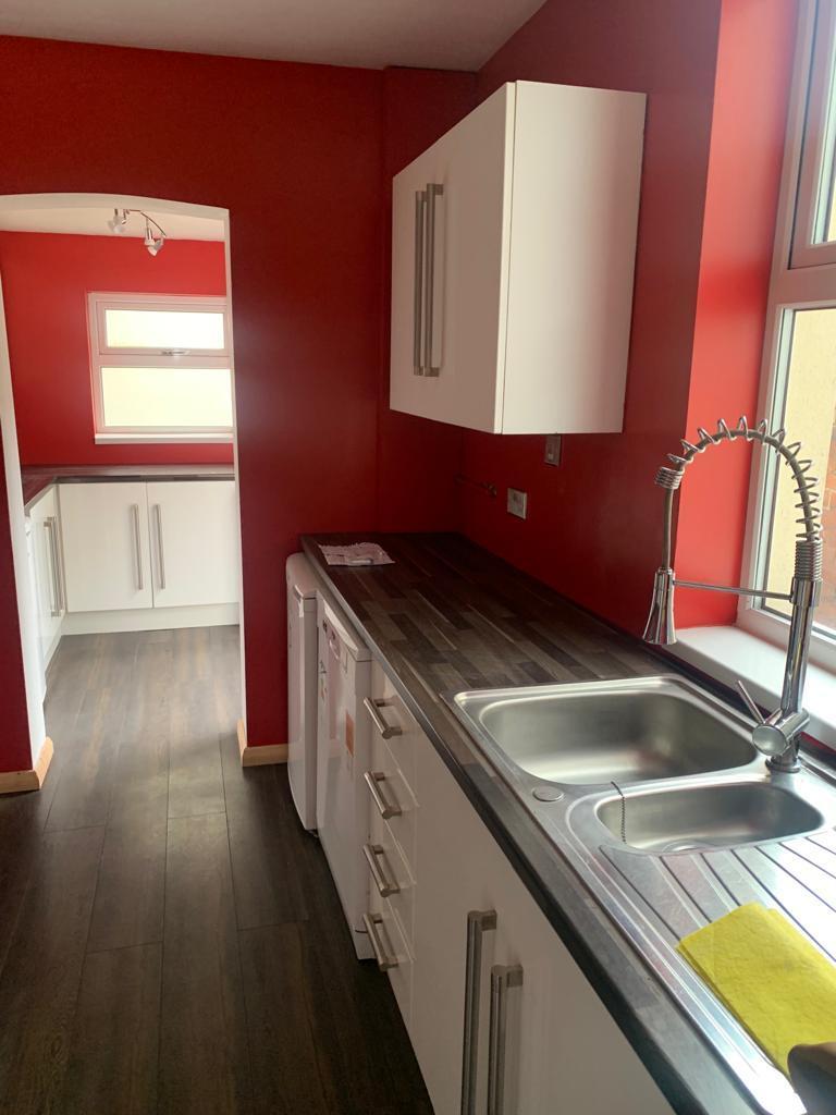 House in Hull - View 5