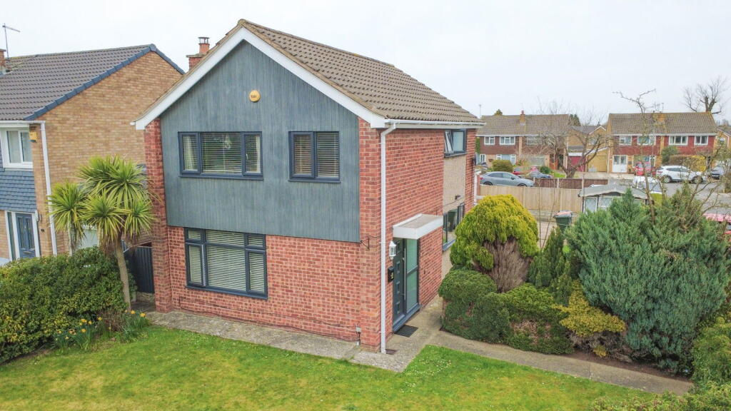 Main image of property: Harfield Gardens, Little Sutton, Ellesmere Port, CH66 4UB