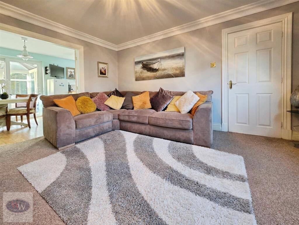 Additional image 4 of Oakleigh View, Baildon, BD17 5TP