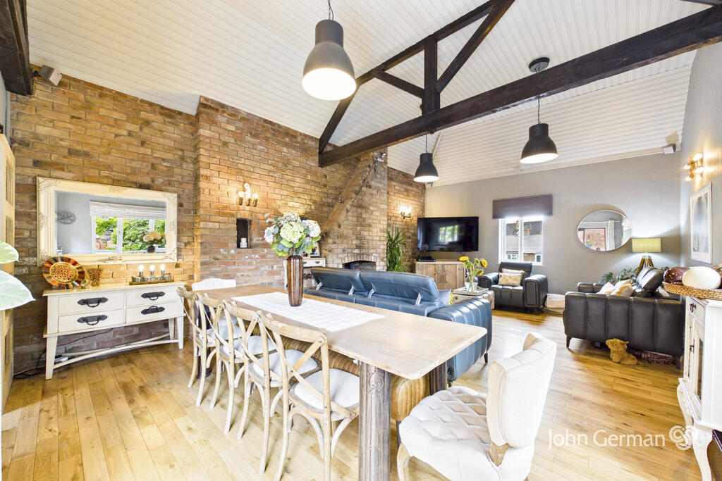 House in Derby - View 5