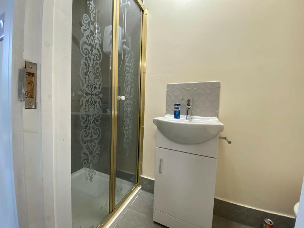 Additional image 3 of Cape Hill,  Smethwick, B66