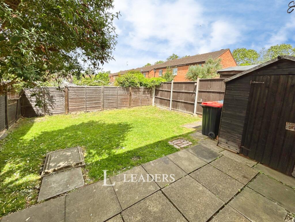 Arlott Crescent, Oldbrook, Milton Keynes photo 4