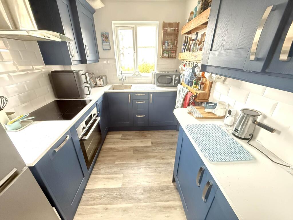 House in Exeter - View 5