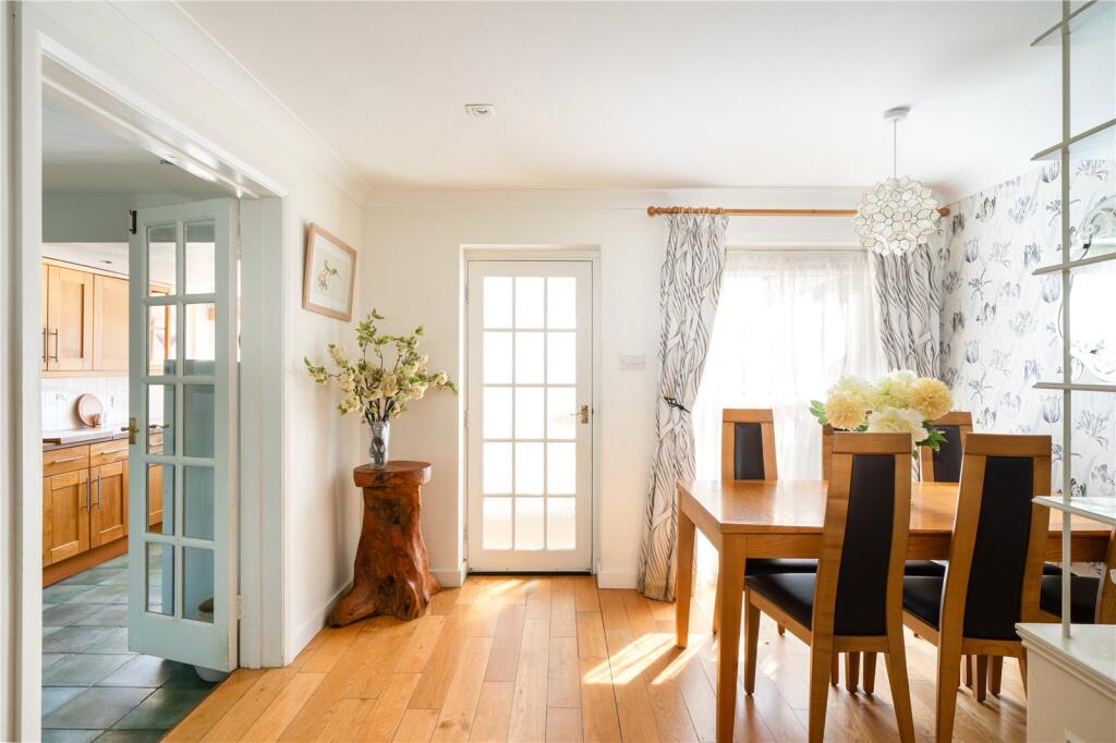House in Redhill - More