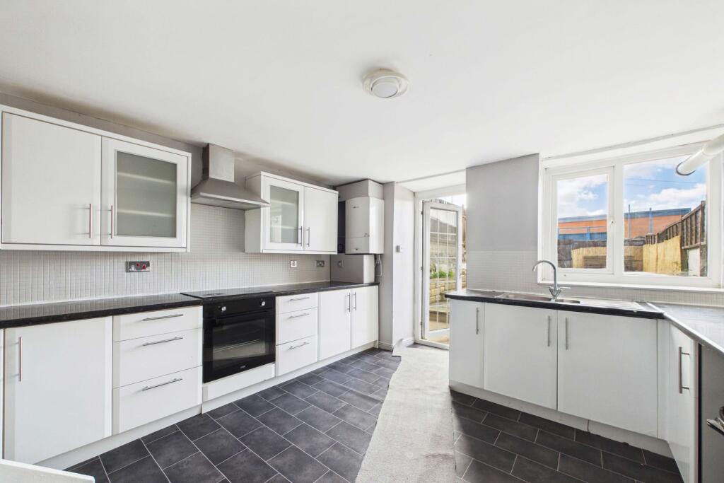 House in Torquay, Ellacombe - View 4