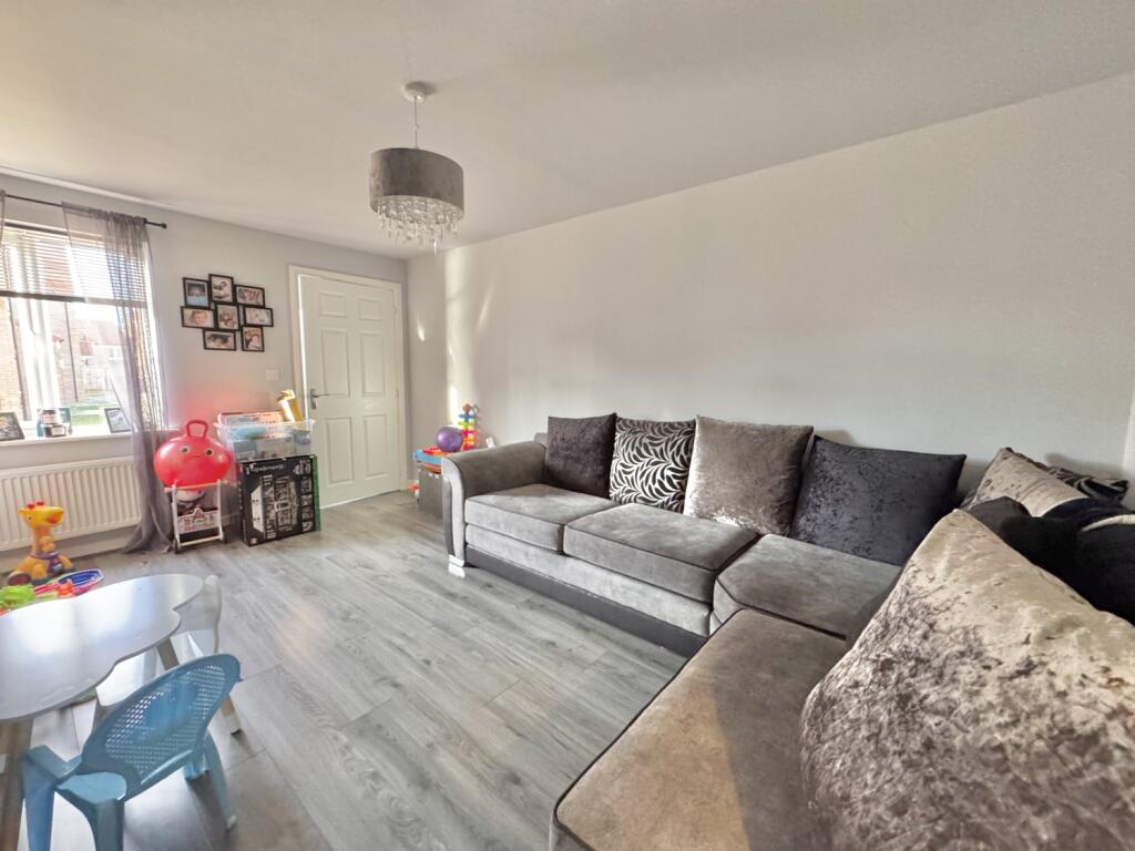 Columbine Court, Hetton-le-Hole, Houghton Le Spring, Tyne and Wear, DH5 photo 2