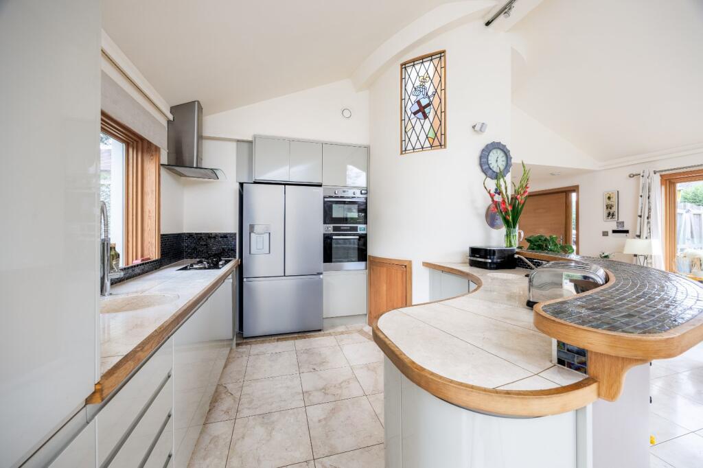 House in Brighton - View 4