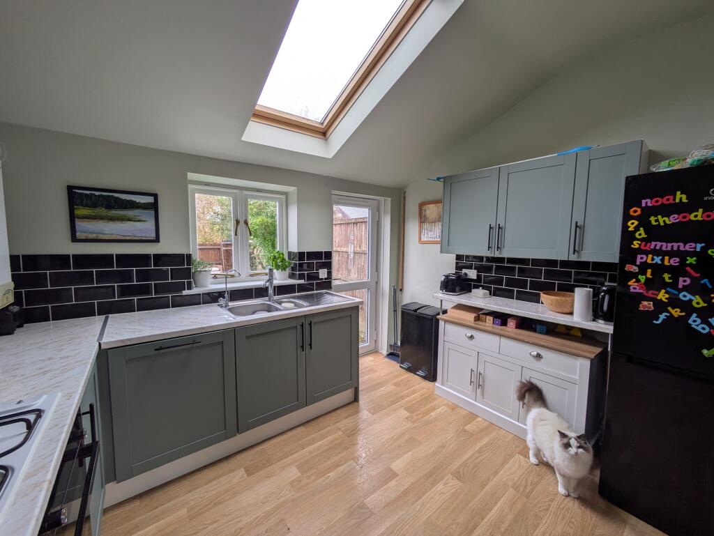 House in Dorchester, Dorset - View 5