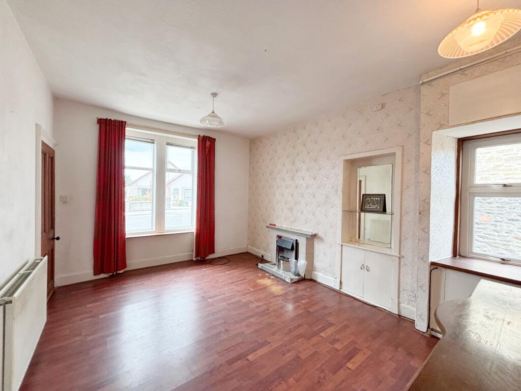 House in Aberdeen - More