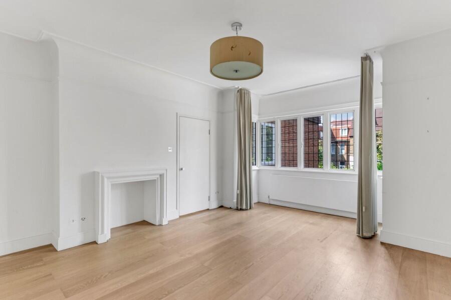 Main image of property: Alvanley Gardens, West Hampstead, NW6