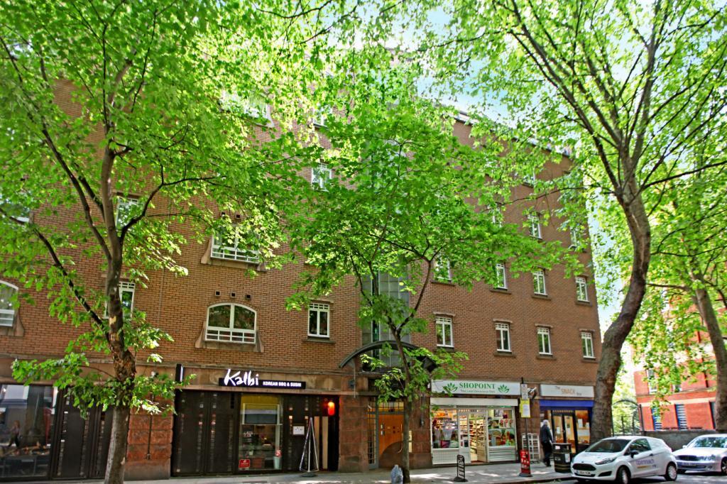 Main image of property: Rosebery Court, London, EC1R