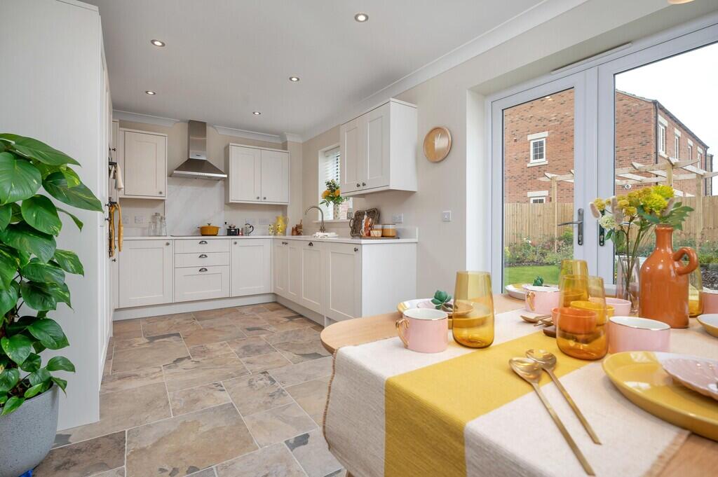 3-bed semi-detached on West Thorne Grange, Scothern, £284,000