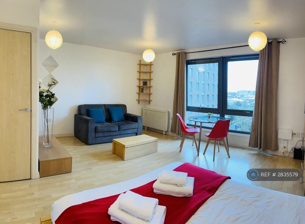 Main image of property: Victoria Road, London, W3