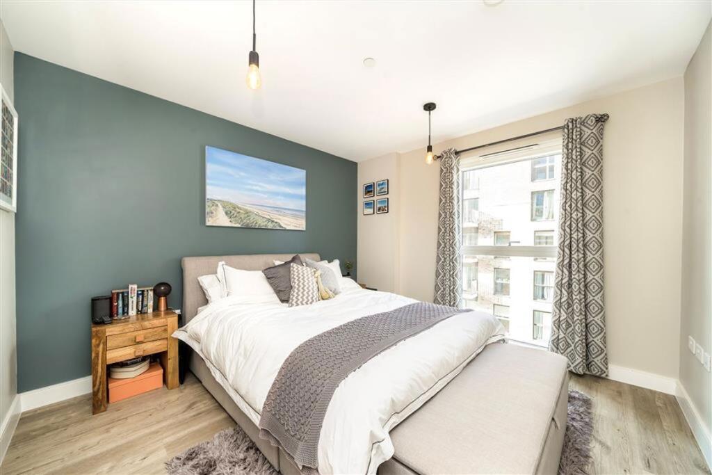 Apartment in London - View 3