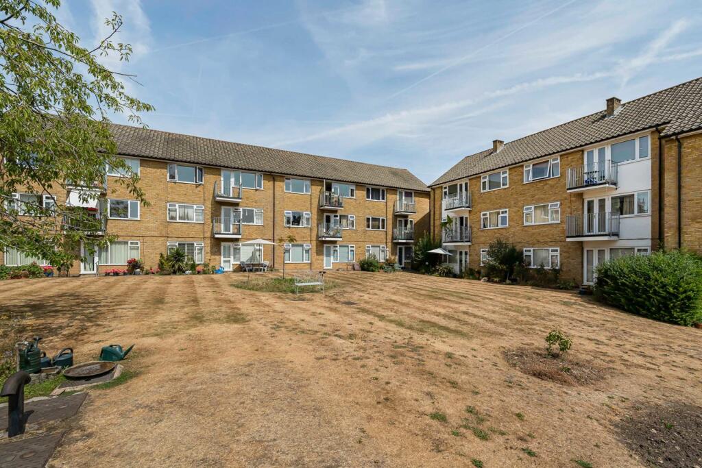 Main image of property: Sumner Road, Farnham, Surrey, GU9