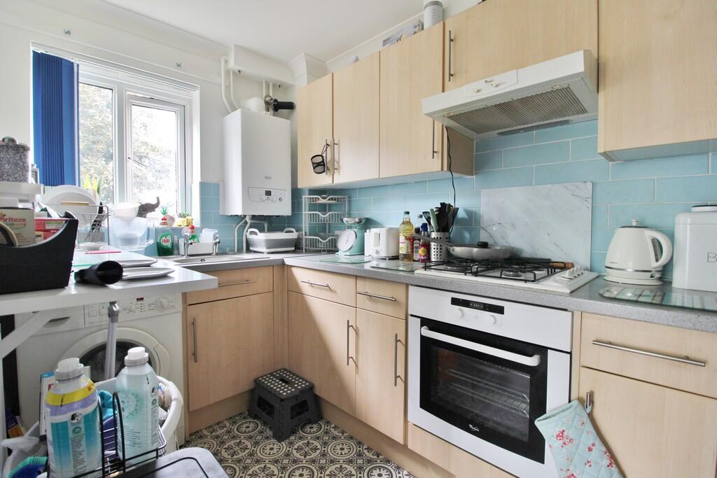 Apartment in Portsmouth - More
