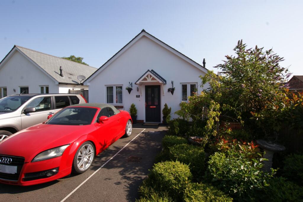 Main image of property: Queens Road, Corfe Mullen, Wimborne, Dorset, BH21