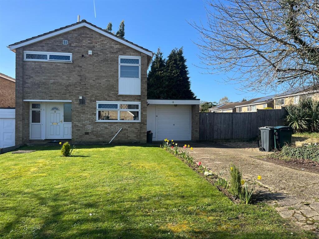 Main image of property: Framlingham Drive, Caversham, Reading