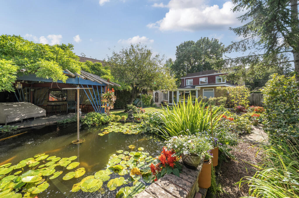 Main image of property: Fenns Lane, West End, Woking, GU24