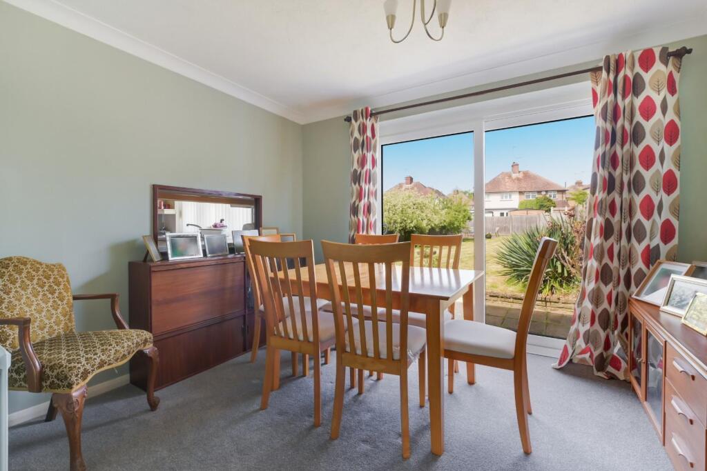 House in Epsom and Ewell, The Wells - View 4