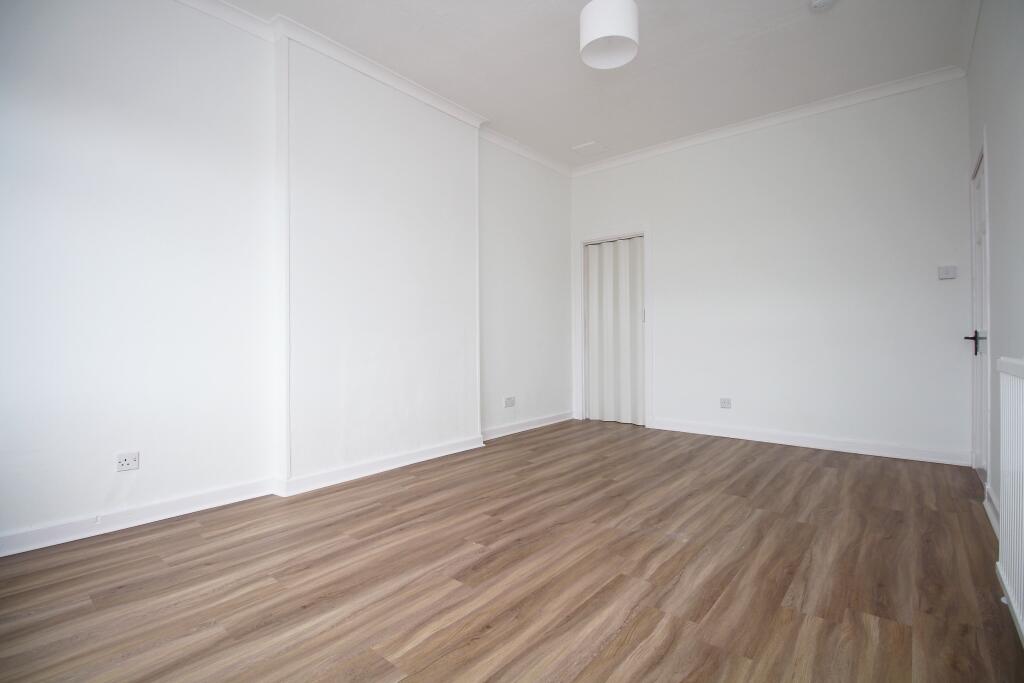 Apartment in Glasgow - View 5