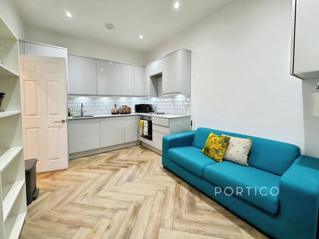 Main image of property: Lucien Road, London, SW17