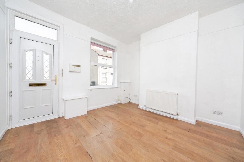 House in Wirral, Liverpool City Region - View 3