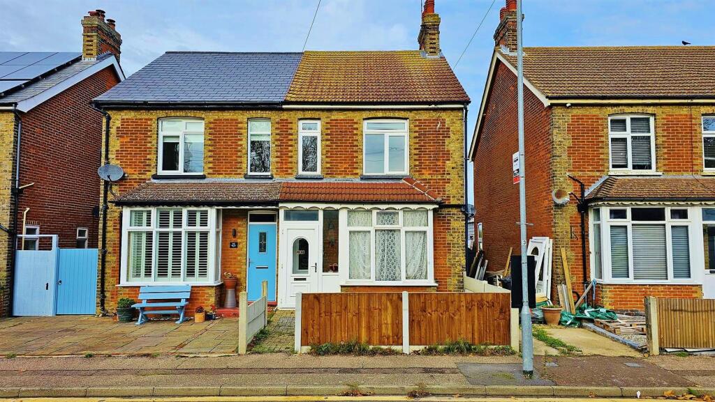 Main image of property: Naze Park Road, Walton-on-the-Naze, Essex
