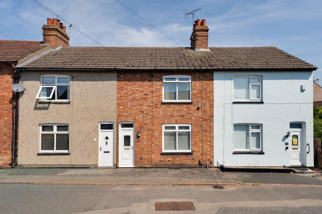 2-bed terraced on NN15 Bird Street, Burton Latimer, £200,000