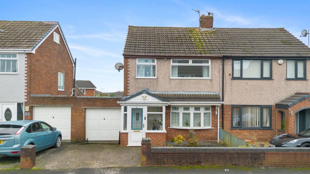 Main image of property: Chantry Walk, Ashton-In-Makerfield, WN4