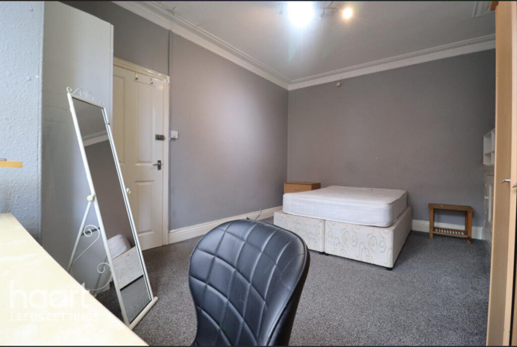 Main image of property: Pearson Grove, Leeds
