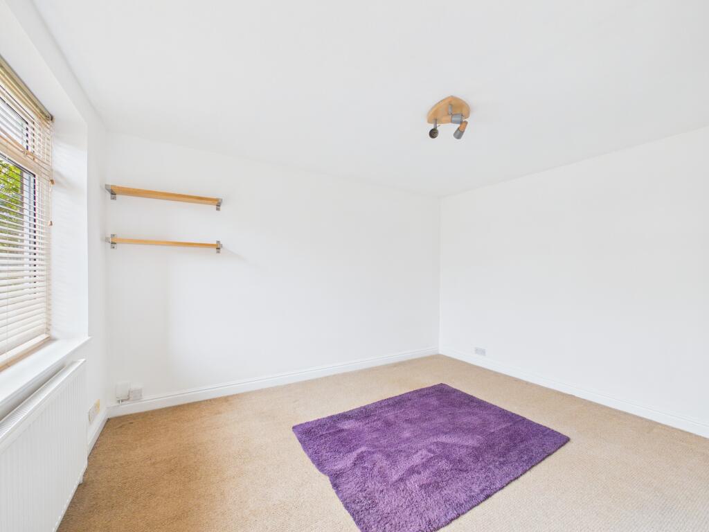 Charlestown Drive, Allestree photo 3
