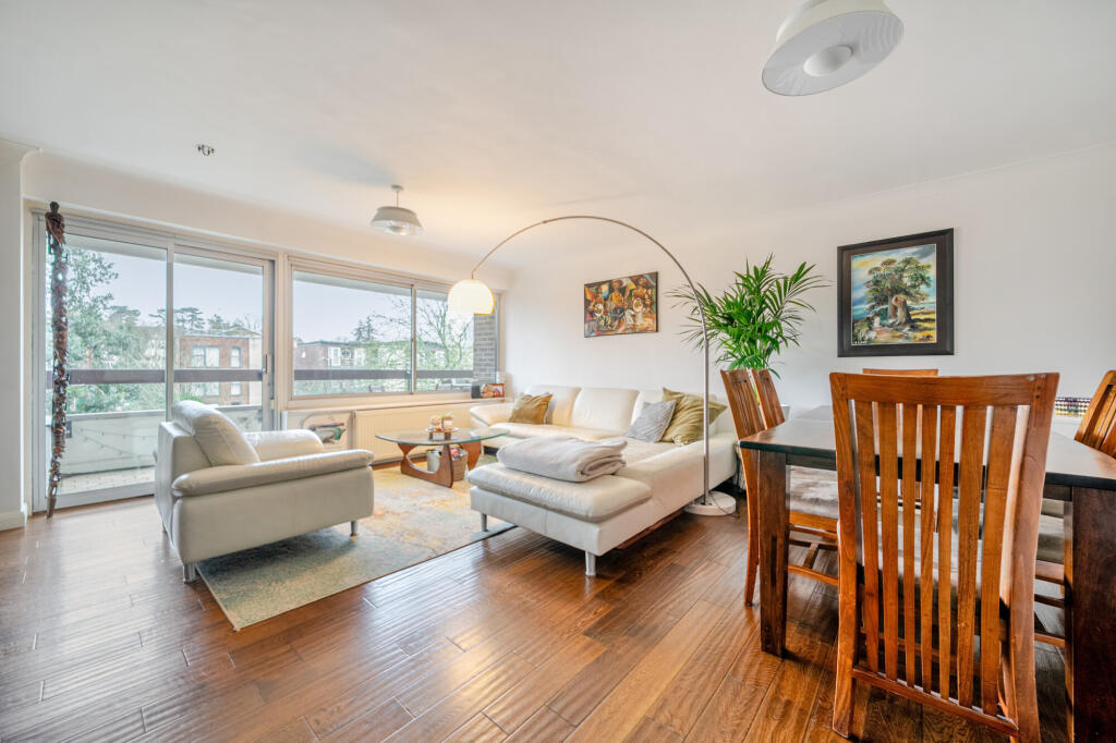 Main image of property: Station Road, New Barnet, EN5