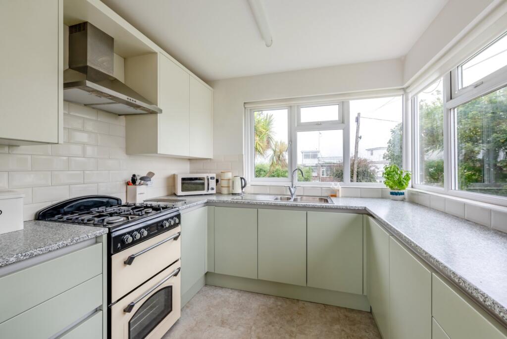 House in Hayling Island, Eastoke - View 4
