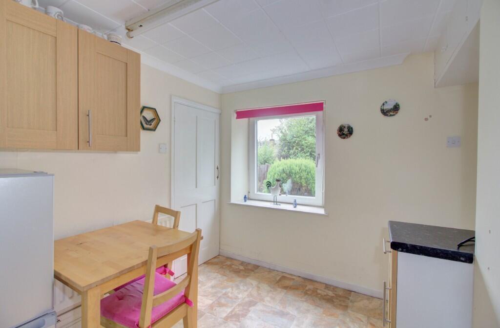 St. Marys Lane, Malmesbury, Wiltshire, SN16 photo 3